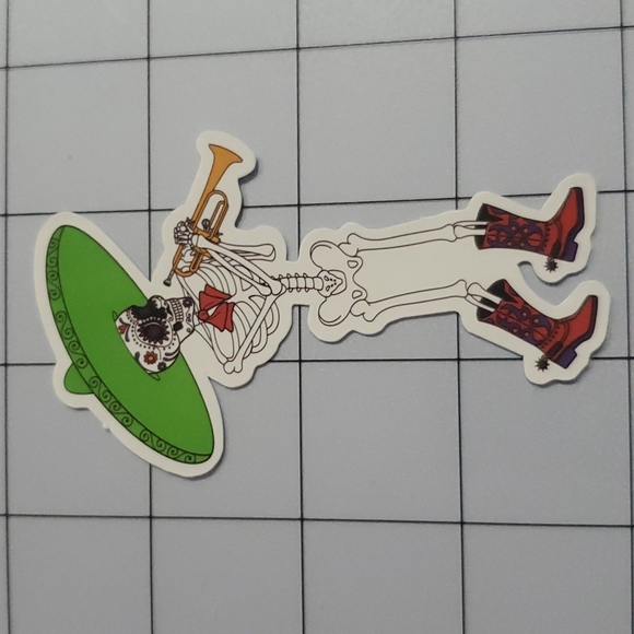 Skull Sticker - Picture 1 of 3